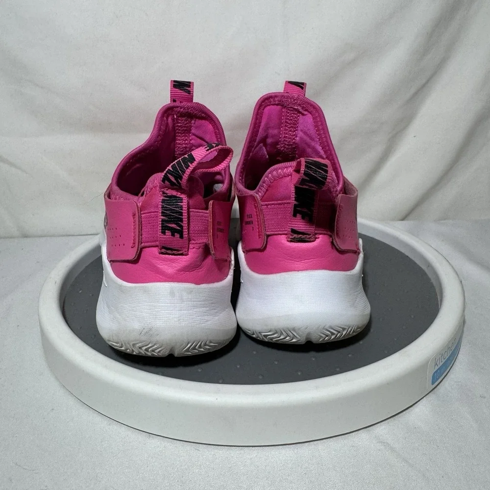 Nike children size